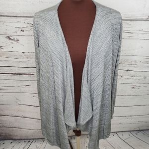 AB Studio Gray Metallic Open Front Fly Away Cardigan‎
